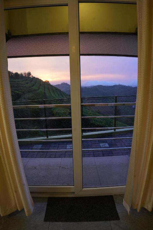 Vaga Mist Resort Idukki Exteriör bild